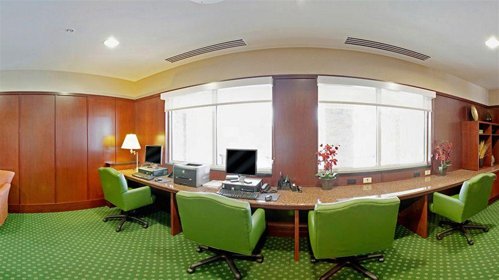 Courtyard Des Moines Ankeny Hotel Екстериор снимка