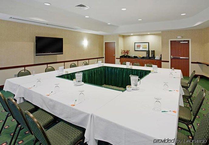 Courtyard Des Moines Ankeny Hotel Съоръжения снимка