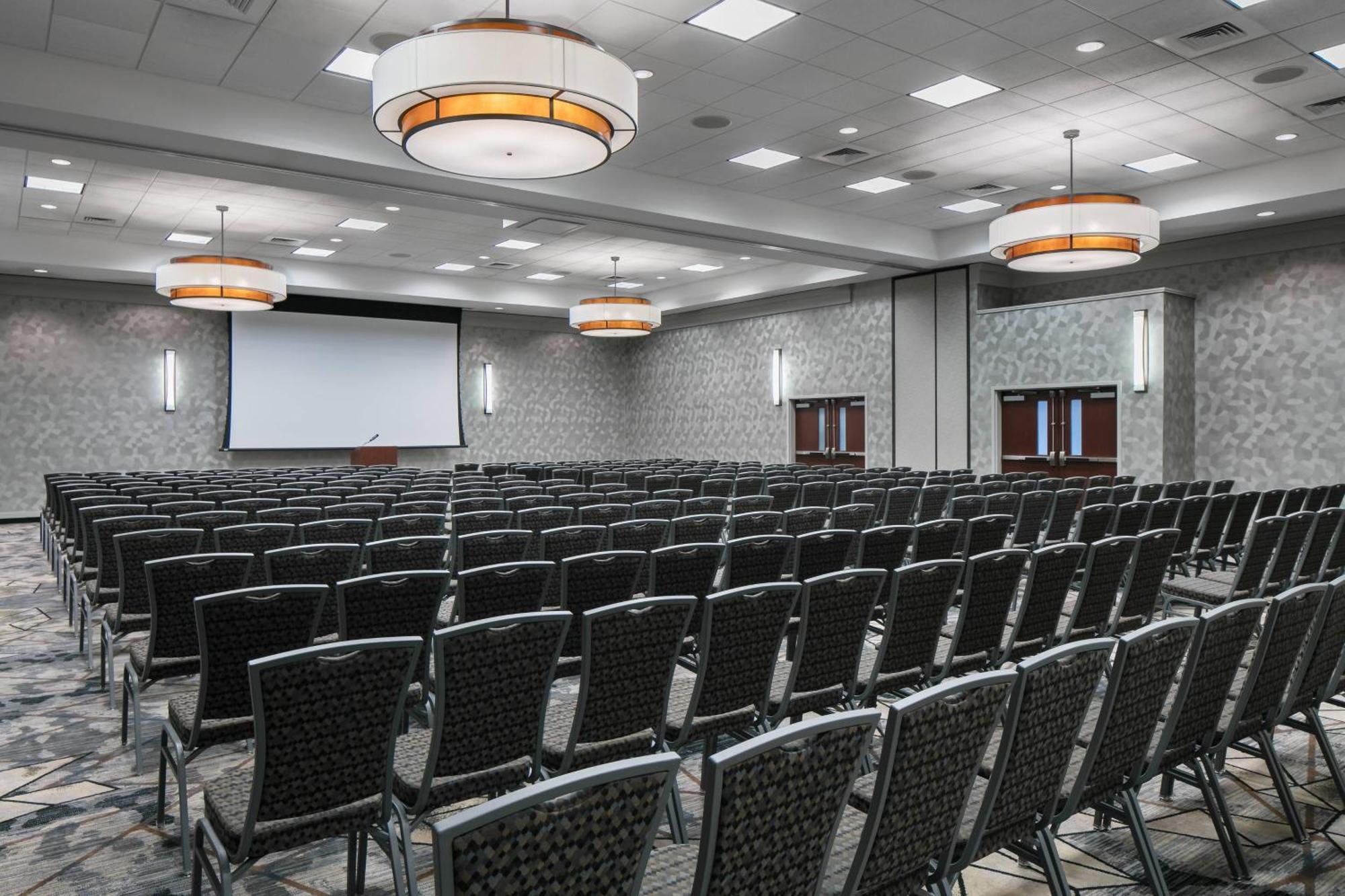 Courtyard Des Moines Ankeny Hotel Екстериор снимка