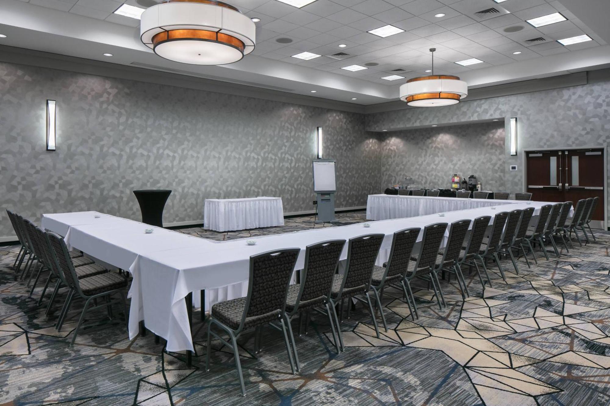 Courtyard Des Moines Ankeny Hotel Екстериор снимка