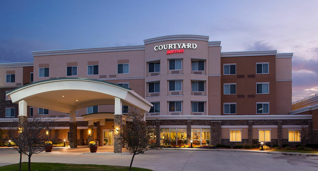 Courtyard Des Moines Ankeny Hotel Екстериор снимка